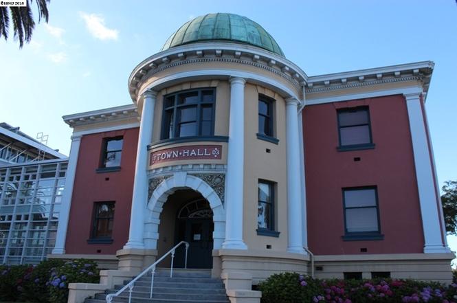 Emeryville Town Hall